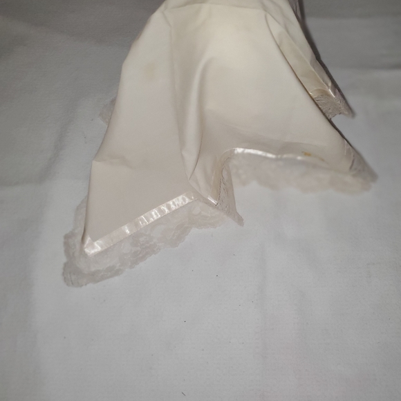 White and White Linen Dress Handkerchief - Picture 2 of 3